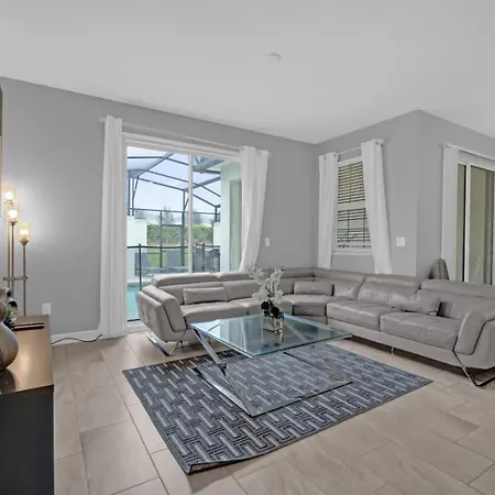 Luxury Davenport Home Perfect Family Getaway
